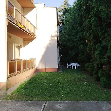 Ferienwohnung Ildiko Apartman Hajdúszoboszló Exterior foto