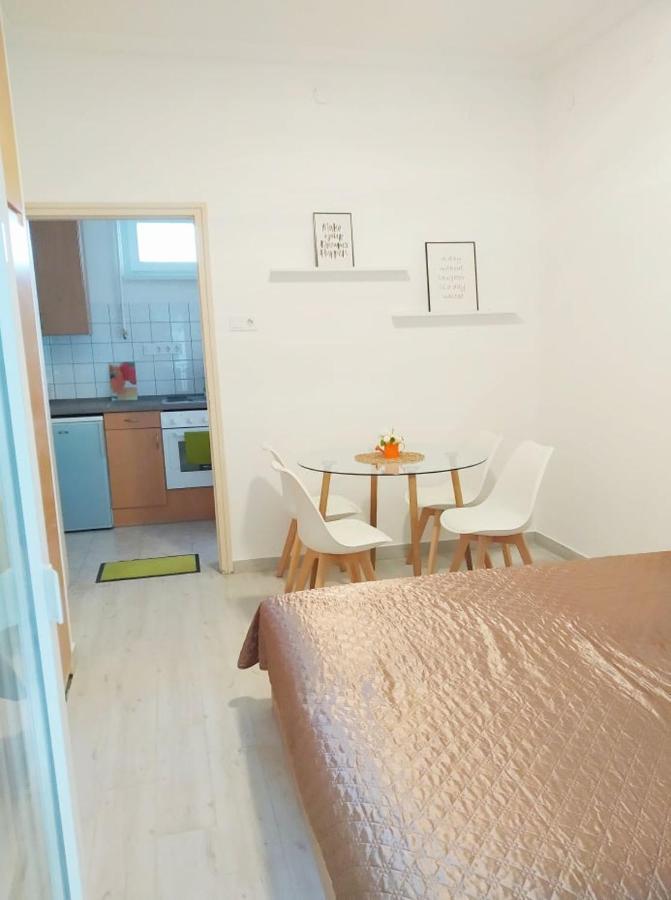 Ferienwohnung Ildiko Apartman Hajdúszoboszló Exterior foto