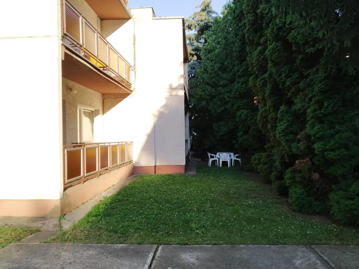 Ferienwohnung Ildiko Apartman Hajdúszoboszló Exterior foto