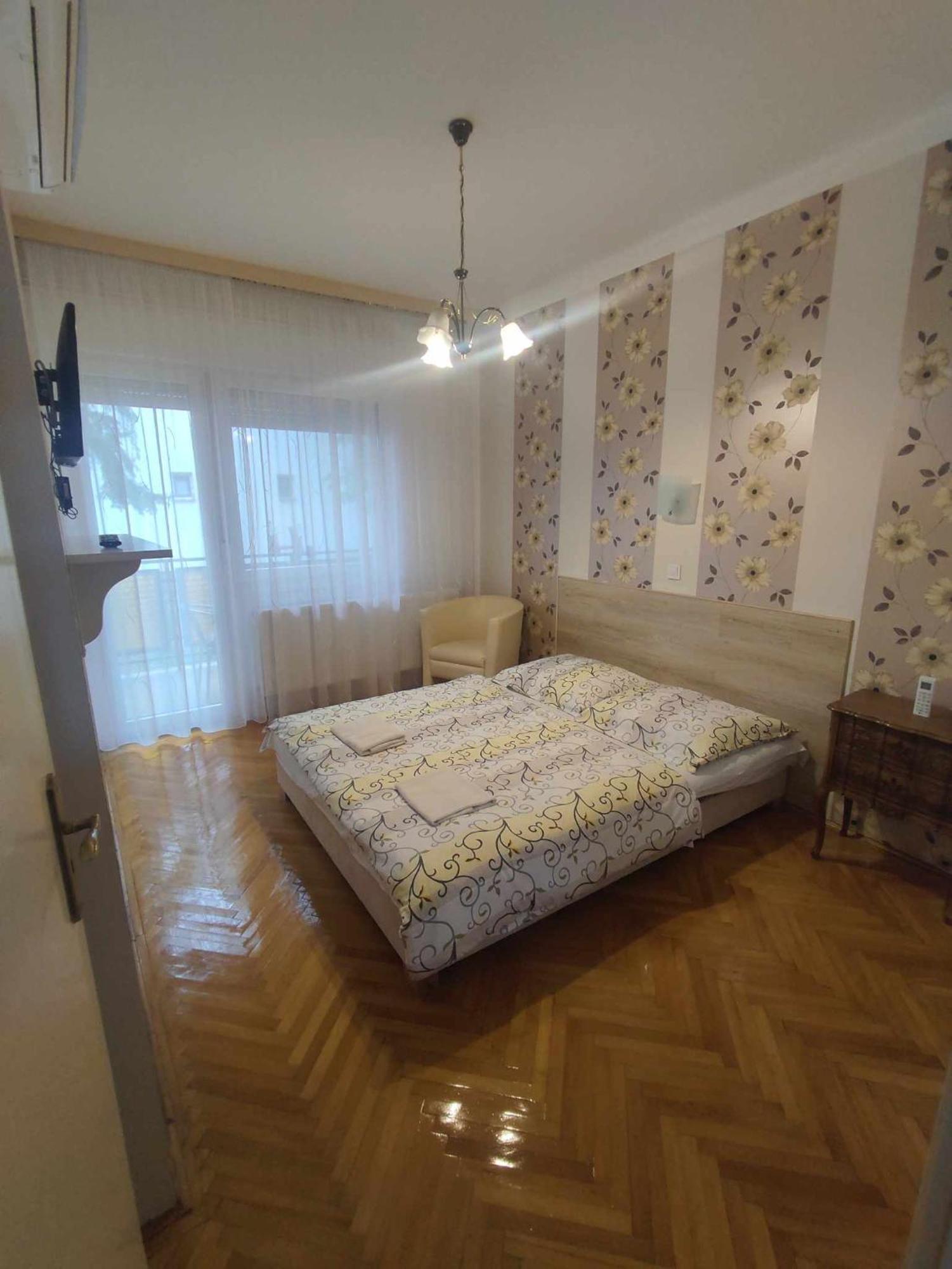 Ferienwohnung Ildiko Apartman Hajdúszoboszló Exterior foto